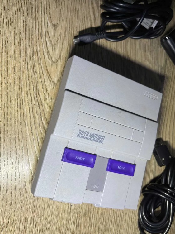 Super Nintendo Classic Edition Mini (Usado)